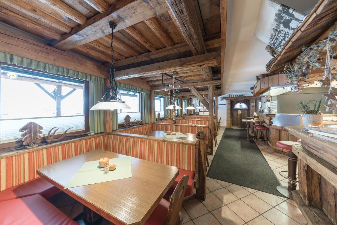 Ferienwohnungen Rustica Längenfeld Extérieur photo