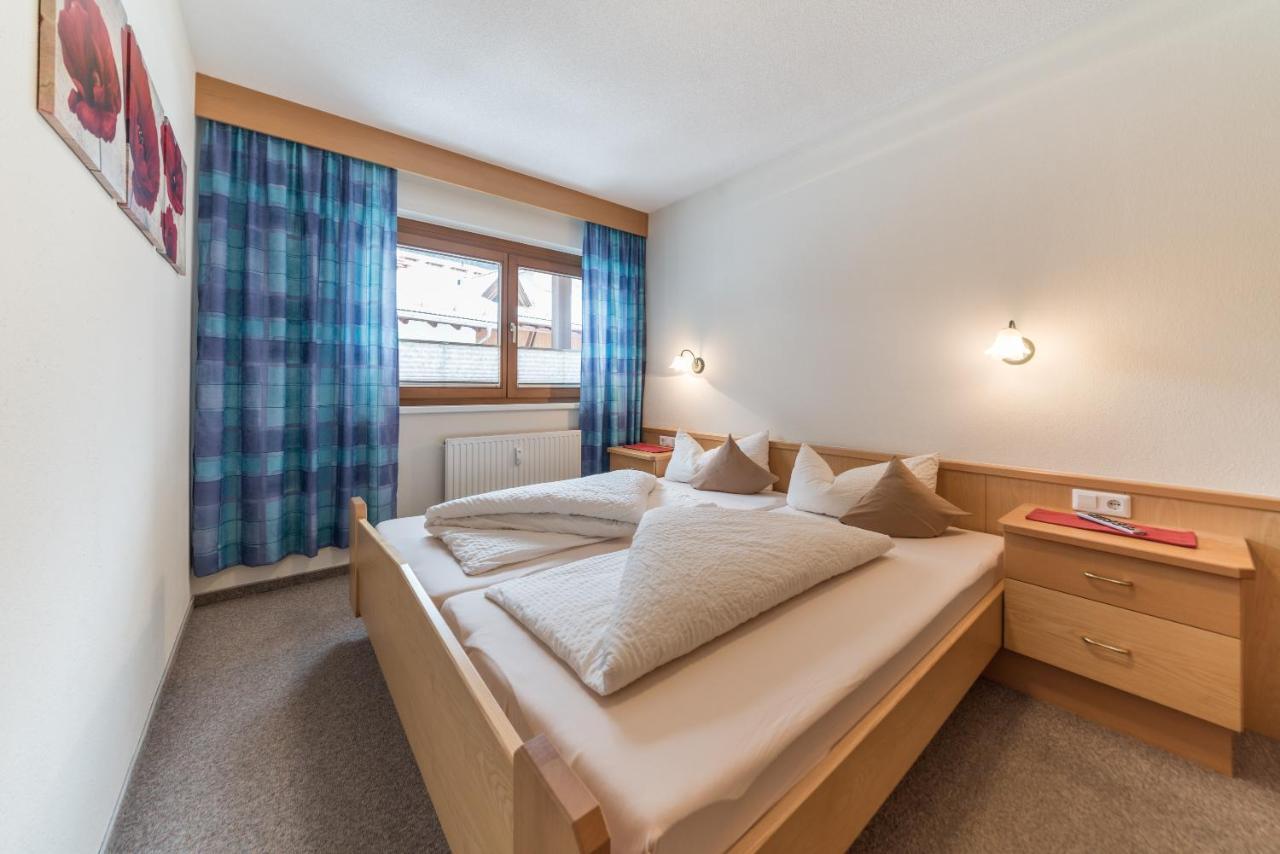 Ferienwohnungen Rustica Längenfeld Extérieur photo